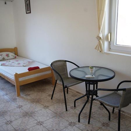 Apartments Safija Dobra Voda Buitenkant foto